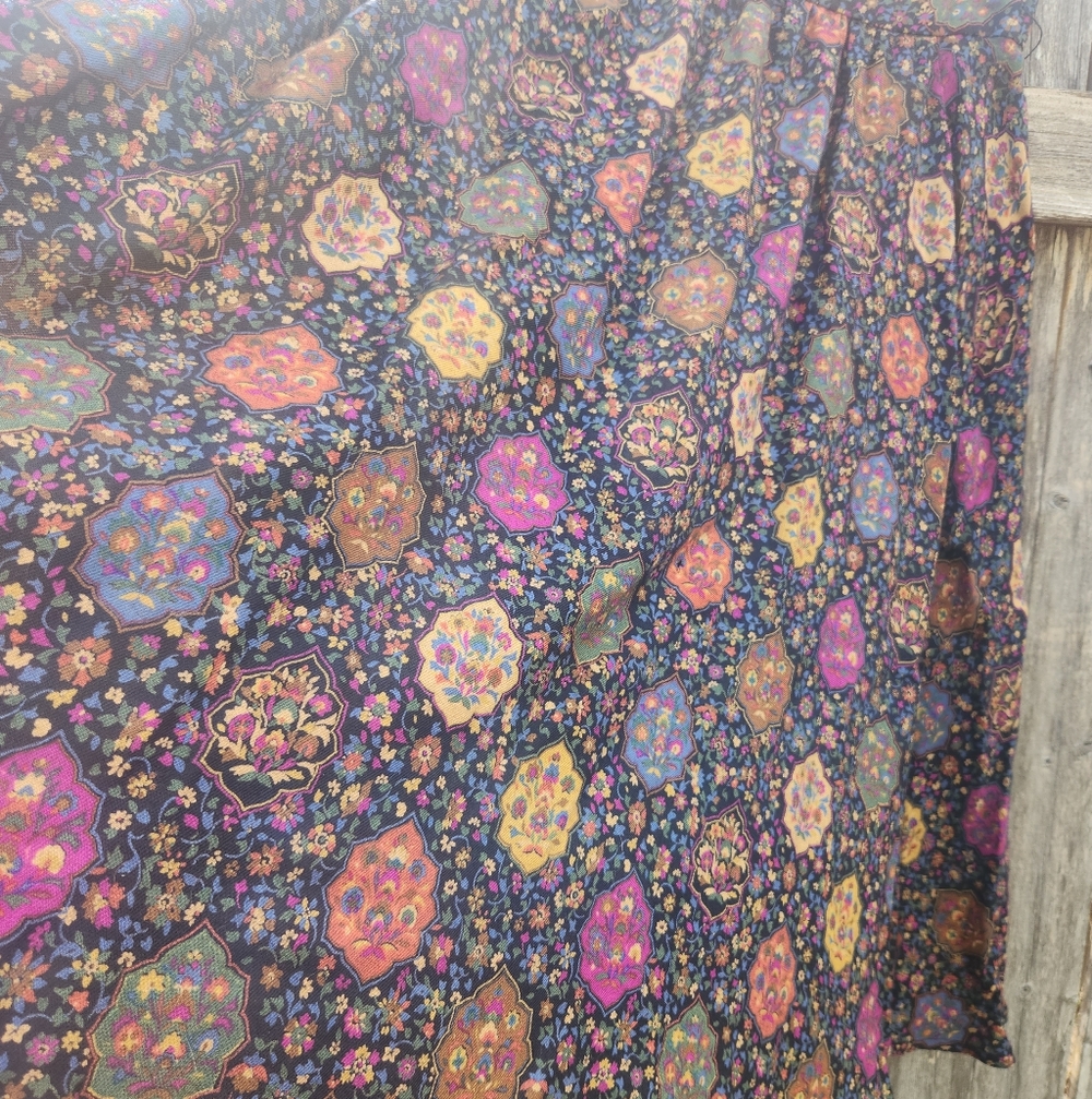 Vintage ILGWU Union Made Medallion Patchwork Floral Print Skirt